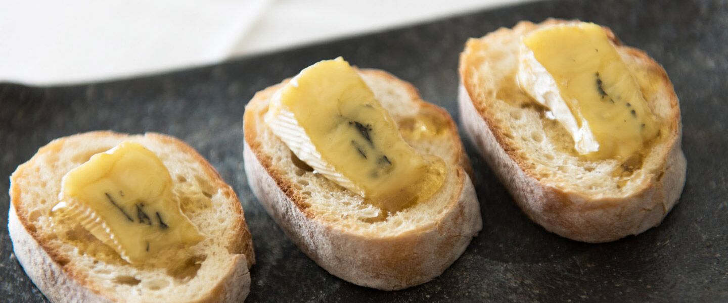 生きた乳酸菌で♪ブルーチーズトースト