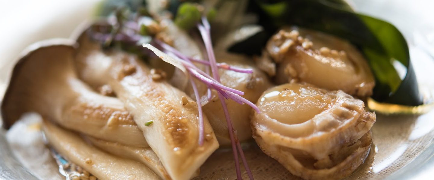 ワカメと焼きホタテのサラダ