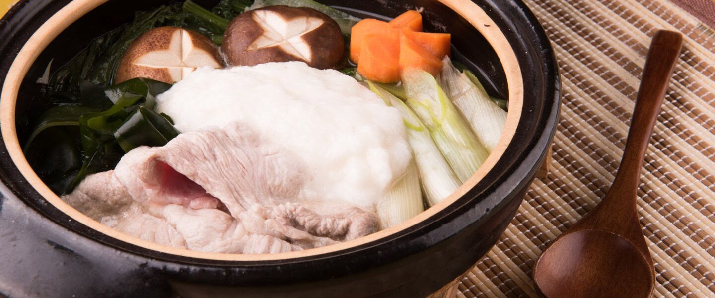 繊維たっぷり！トロ〜リとろろ鍋