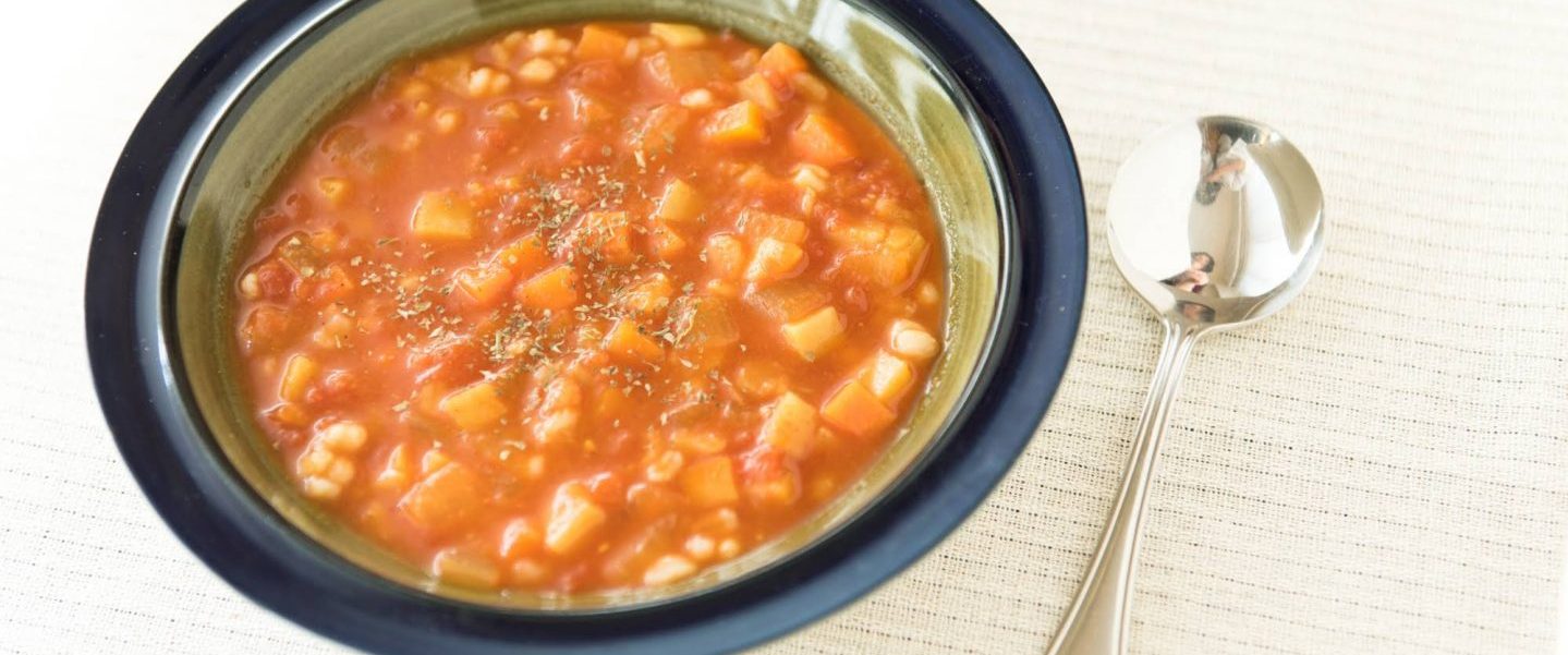 プチプチで“腸”満足♪もち麦のミネストローネ