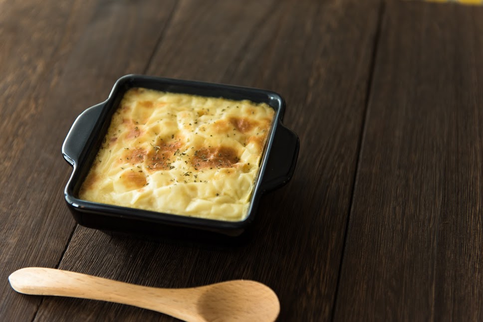 小麦粉・バター不使用！豚キムチとろろグラタン