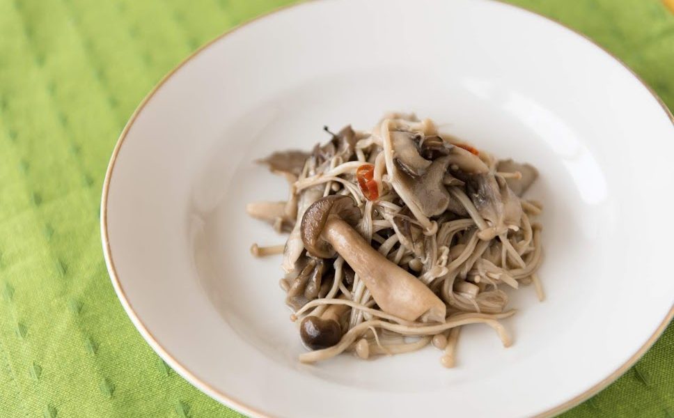 ピリ辛“腸”うまい！きのこ3種のペペロンチーノ