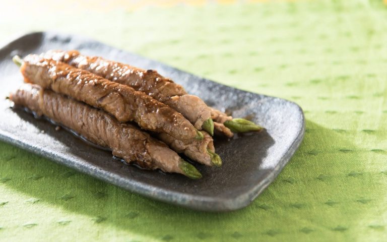 ノンオイル調理で“腸”ヘルシー♪まるごとインゲンの肉巻き
