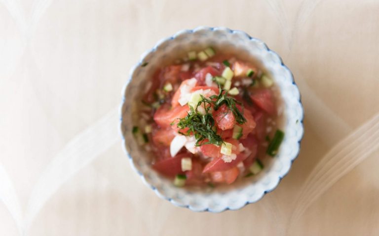 “合わせ酢”で玉ねぎドレッシング♪さっぱり美味しいトマトサラダ