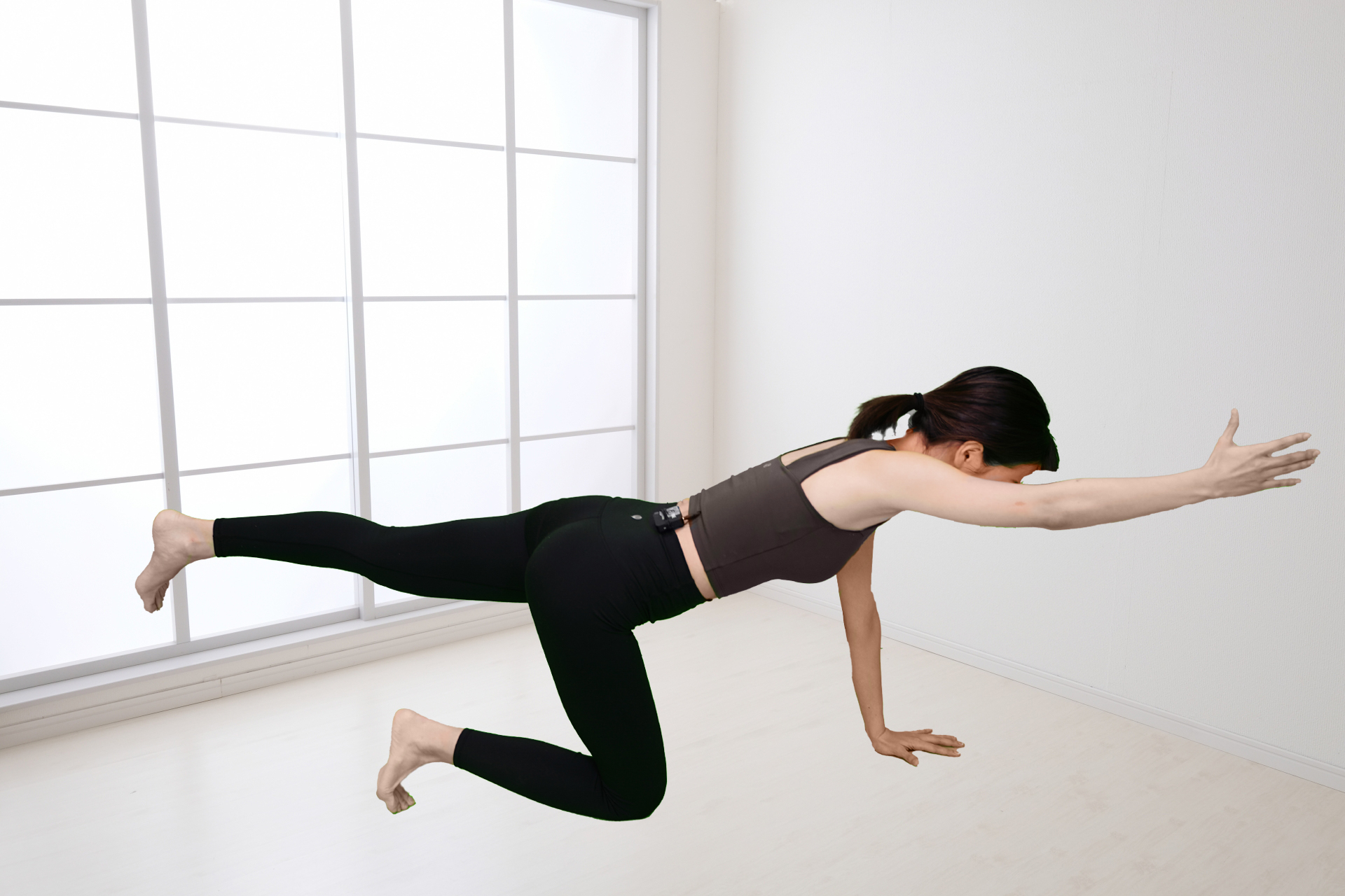 便秘解消ヨガ①骨盤のゆがみ正してうんち出し！